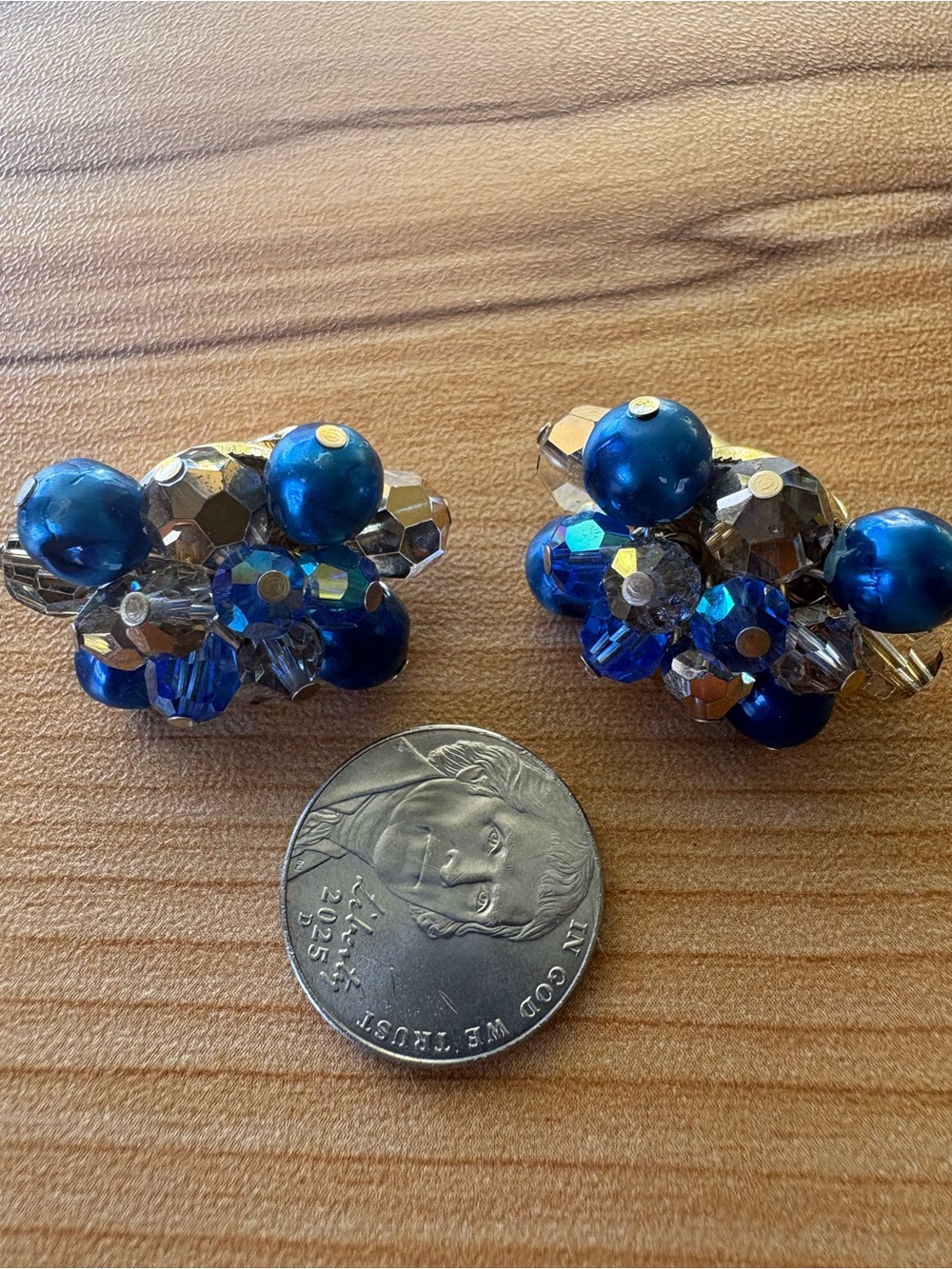 Blue Beaded Cluster Clip-On vintage Earrings - Unbranded